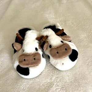 Cutest cow slippers